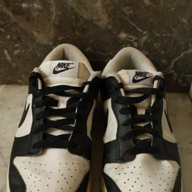 Nike Dunk Low Panda Sneakers