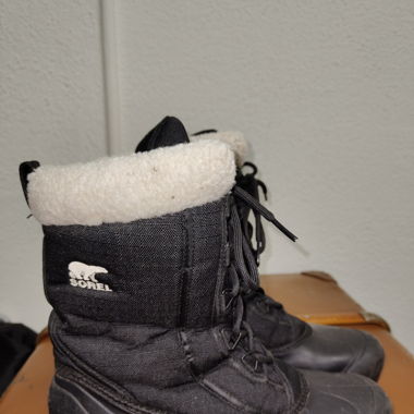 Neue Sorel Winterstiefel