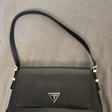 Handbag Guess