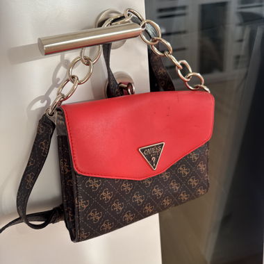 Borsa a tracolla Guess rossa