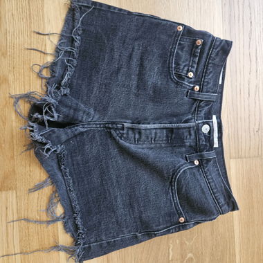 Shorts en jean Levi's taille 27