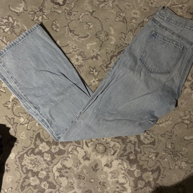 Light blue straight-leg jeans