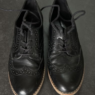 Scarpe brogues nere
