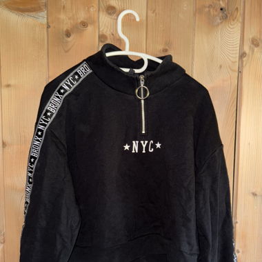 Cropped fit Pullover