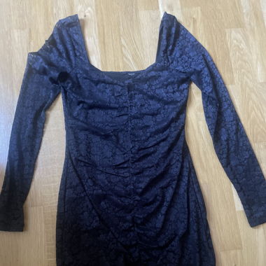 Black lace dress