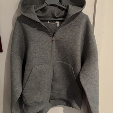 Graue Weekday Kapuzenjacke