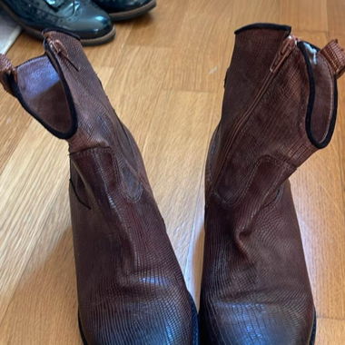 Bottines style santiags 