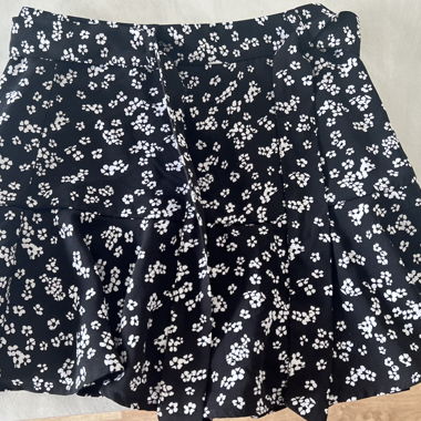 FB Sister Pleated Skirt XS