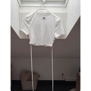 Zwei Tops zusammen zu verkaufen