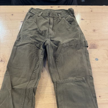 green cargo pants