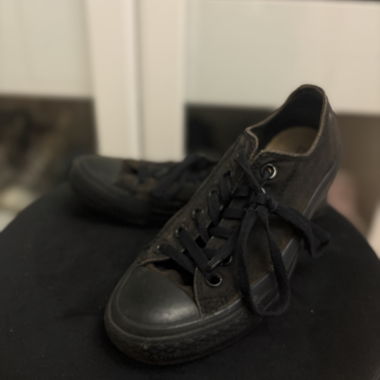 converse sneaker