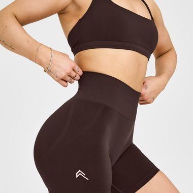 EFFORTLESS SEAMLESS SHORTS WITH WHITE LOGO