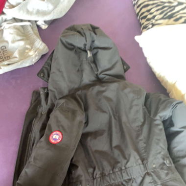 Canada Goose Damen Winterjacke – Schwarz – Größe M