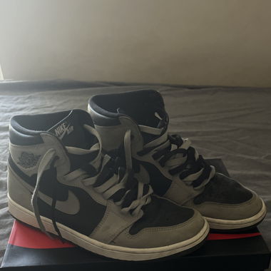 Jordan 1 shadow
