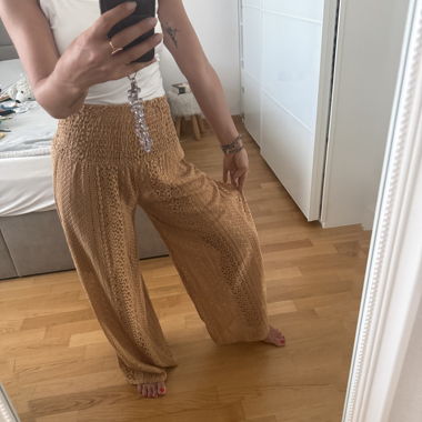 Spitzen-Palazzohose beige