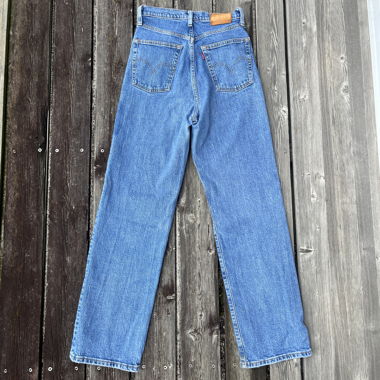 Levis Ribcage Straight Jeans