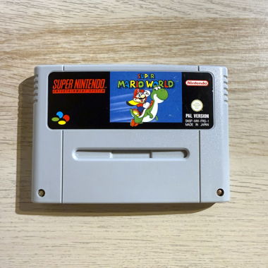 Super Mario World Super Nintendo SNES