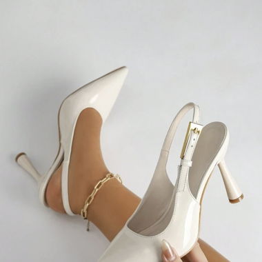 Weisse high heels 