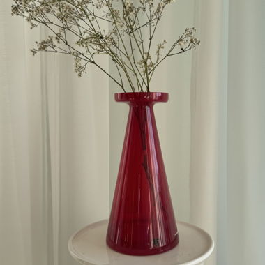 Vase en verre rouge vintage – SEA Glasbruk Sweden