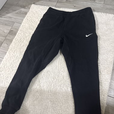 Nike jogging suit