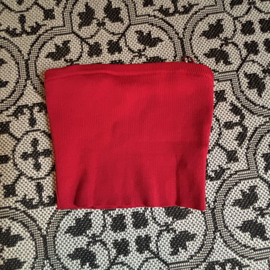 Top rosso Bershka