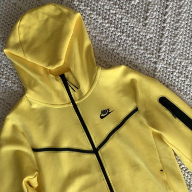 Nike Tech-Fleece inkl. Pants