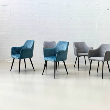 Set aus 6 Esszimmerstühlen 