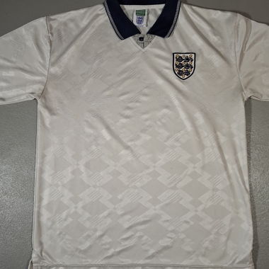 England retro football shirt