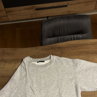 Crop sweatshirt