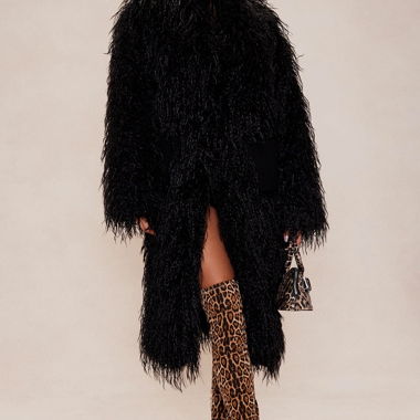 Cappotto in ecopelliccia nera