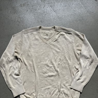 Marlboro sweater