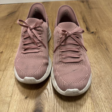 Skechers Pink Sneakers