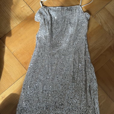 Abito con paillettes argento H&M