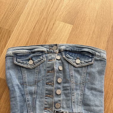 Jeans top no name 