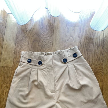 Shorts avec boutons