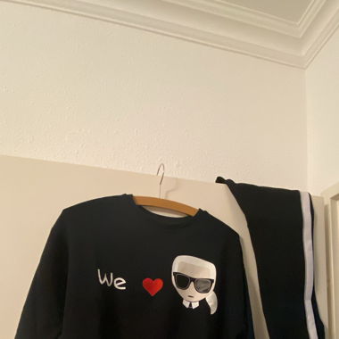 Karl Lagerfeld set