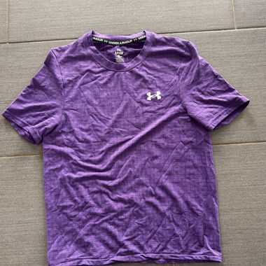 Under armour violet 