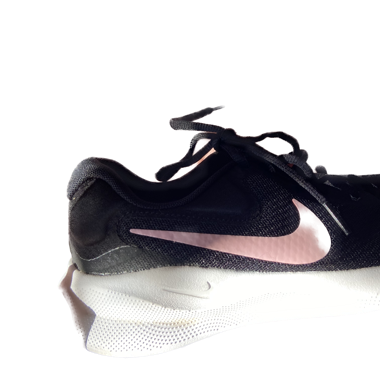 Nike Performance