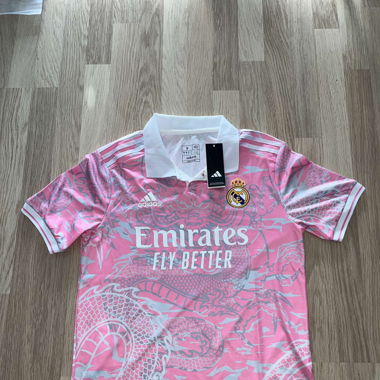Real Madrid Pink Jearsey