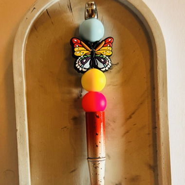 Kugelschreiber mit Perlen und Schmetterling 