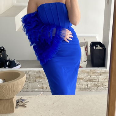 Blaues Abendkleid