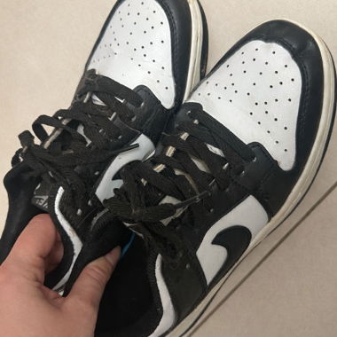 Nike black and white sneakers