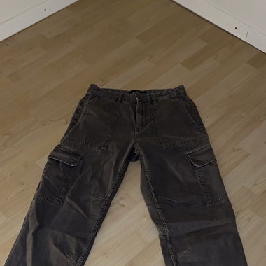 Bershka Cargo Jeans