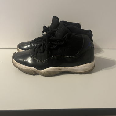 Jordan 11 Retro Space Jam