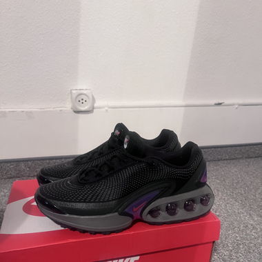 Nike Dn Black