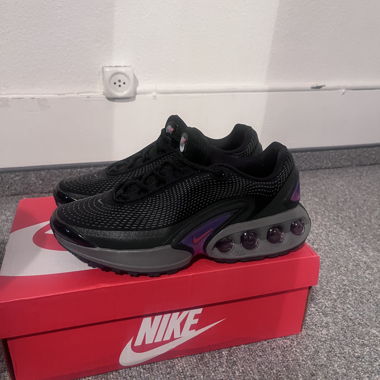 Nike Dn Black