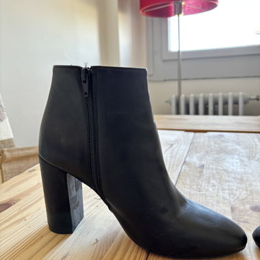 Bottines à talons noire 