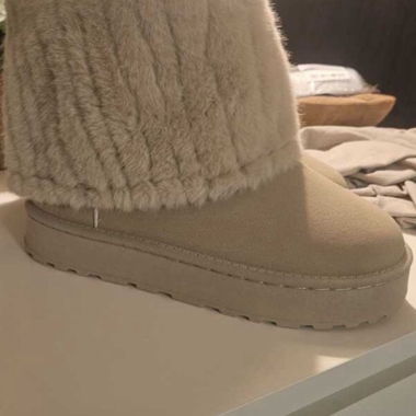 Beige Winter-Boots mit Kunstfell