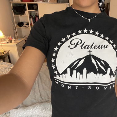 Black graphic t shirt 