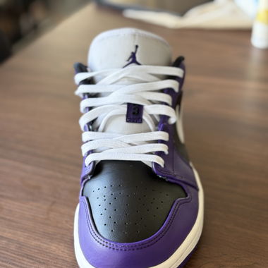 Air Jordan 1